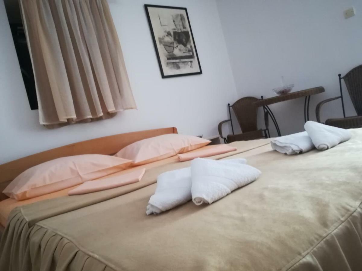 Apartments Vila San Kamenari Zimmer foto